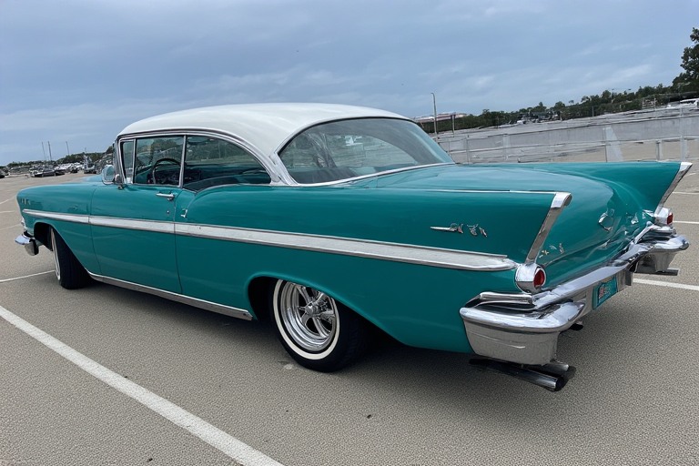classic-car.jpeg